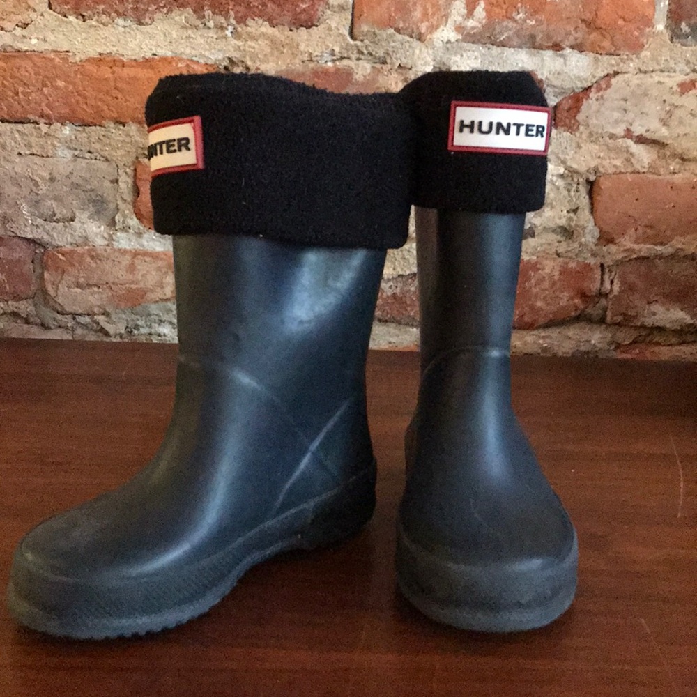 Hunter kids boots with fleece liners